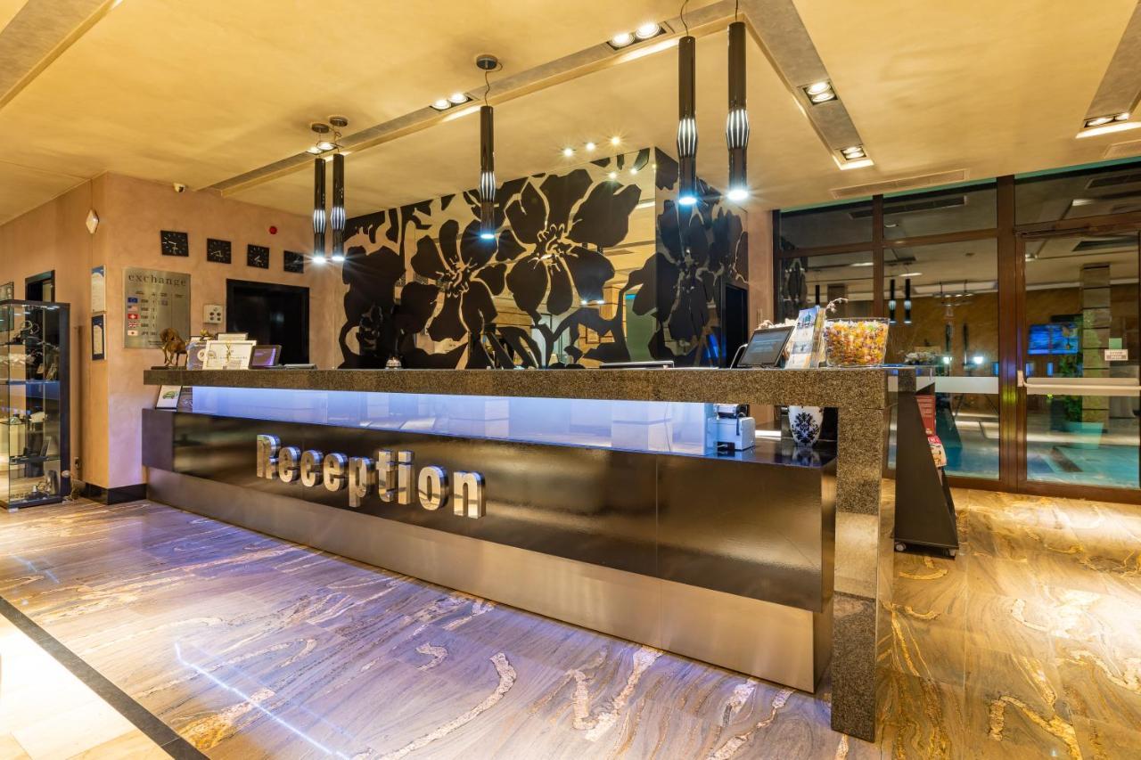 Spa Hotel Persenk Devin Exterior photo Reception