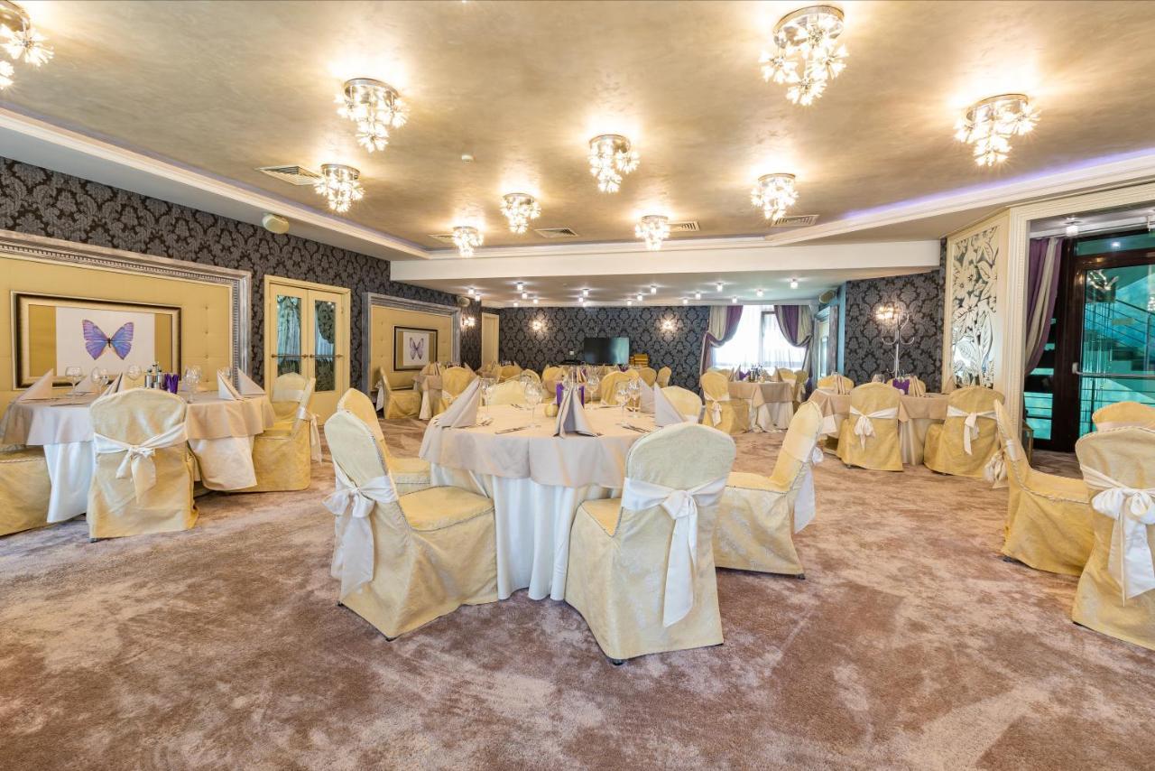 Spa Hotel Persenk Devin Exterior photo The ballroom