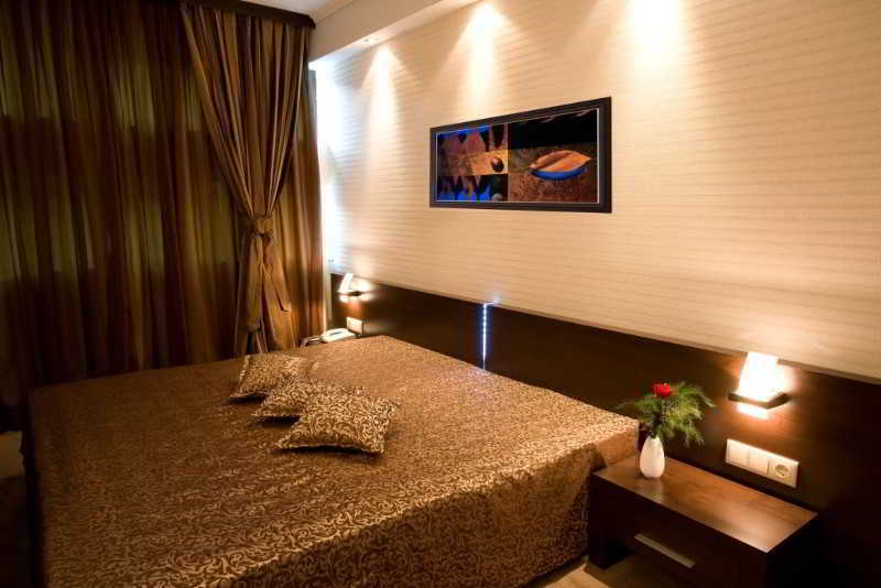 Spa Hotel Persenk Devin Exterior photo A bedroom